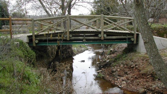 El puente internacional más pequeño del mundo: solo tres metros para unir España y Portugal