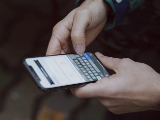 WhatsApp y Facebook vuelven a funcionar tras 6 horas de caída: esto es todo lo que sabemos hasta ahora