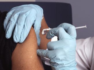 La OMS respalda, por primera vez, una vacuna contra la malaria para niños en edad de riesgo
