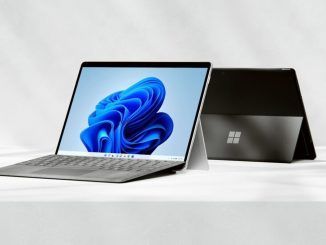 Microsoft apuesta por el derecho a reparar: se compromete a facilitar el cambio de piezas y acceso a ellas en sus productos