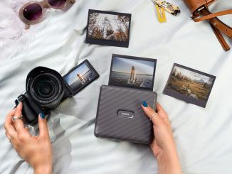 Instax Link Wide: la impresora portátil de Fujifilm ahora permite tener las fotos de nuestro móvil en formato panorámico
