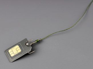 Qué es y qué puedes hacer para evitar el ‘SIM swapping’, el ciberataque que causa estragos y que permite vaciar cuentas bancarias