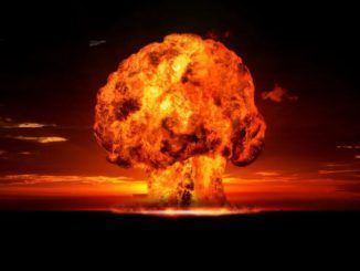 Así fue la explosión (en el aire) de la bomba rusa Tsar que tenía 3.000 veces la potencia de la que se lanzó en Hiroshima