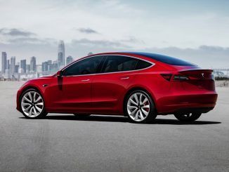 Tesla está entregando sus coches sin algunos de sus puertos USB: la culpa la tiene (otra vez) la escasez de chips