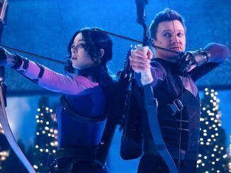 ‘Ojo de Halcón’ demuestra que hasta en las producciones más familiares de Marvel hay algo de mala baba