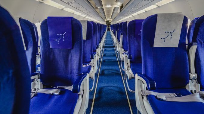 Así están las aerolíneas usando algoritmos para separar los asientos de grupos y forzarnos a pagar más