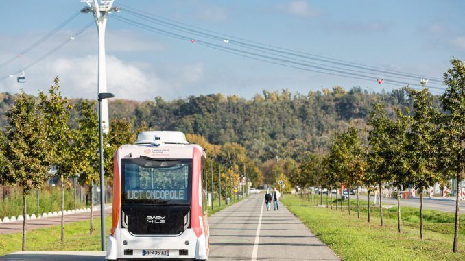 Este es el primer minibús eléctrico y 100% autónomo: autorizada su circulación en Europa