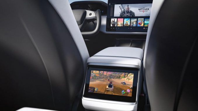 Una PS5 en cada Tesla: sus coches integran chips de AMD similares a los de la consola de Sony y no acaba de quedar claro para qué