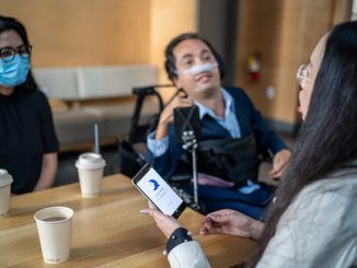 El proyecto de Google del que Hawking estaría orgulloso: una versión de su asistente para dar voz a personas con parálisis cerebral o ELA