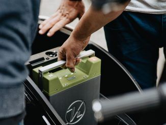 El precio de las baterías sube por primera vez en años: la crisis de suministros frena el optimismo de que los coches eléctricos bajen rápido de precio