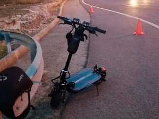 Cazado con un patinete eléctrico a más de 80 km/h por una carretera nacional: estas son las multas a las que se enfrenta