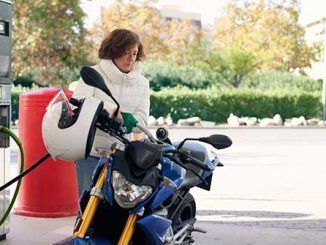 ¿Cómo ahorrar gasolina con nuestra moto?