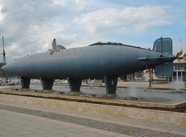 SUBMARINO