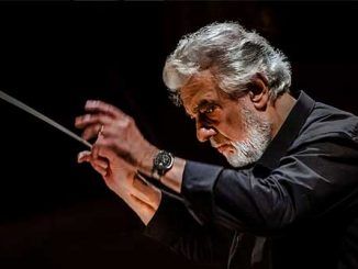 Plácido Domingo quiere crear una Academia y Teatro dedicados a la Zarzuela, que llevarán el nombre de sus padres