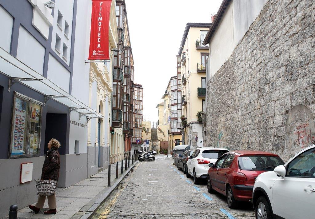 La Filmoteca de Cantabria se suma al centenario del nacimiento de Rafael Azcona PROGRAMACIÓN COMPLETA MAYO La Filmoteca de Cantabria se suma al centenario del nacimiento de Rafael Azcona PROGRAMACIÓN COMPLETA MAYO